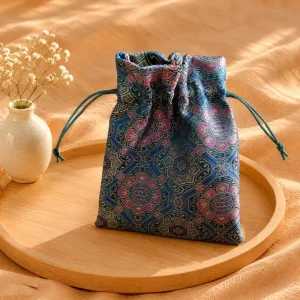 Silk Bagua Pouch